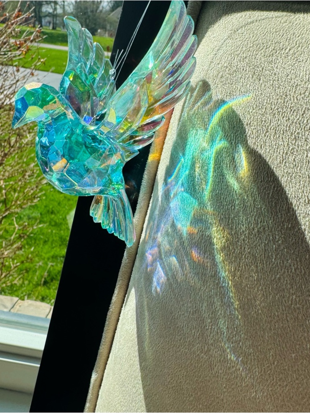 Faceted Plastic Crystal Hanging Bird Suncatcher - Aqua Multi